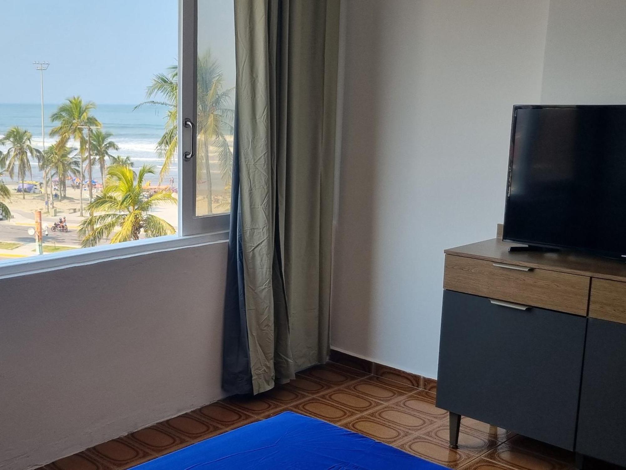 Apto Em Frente Ao Mar - Predio Redondo Peruíbe Exterior foto